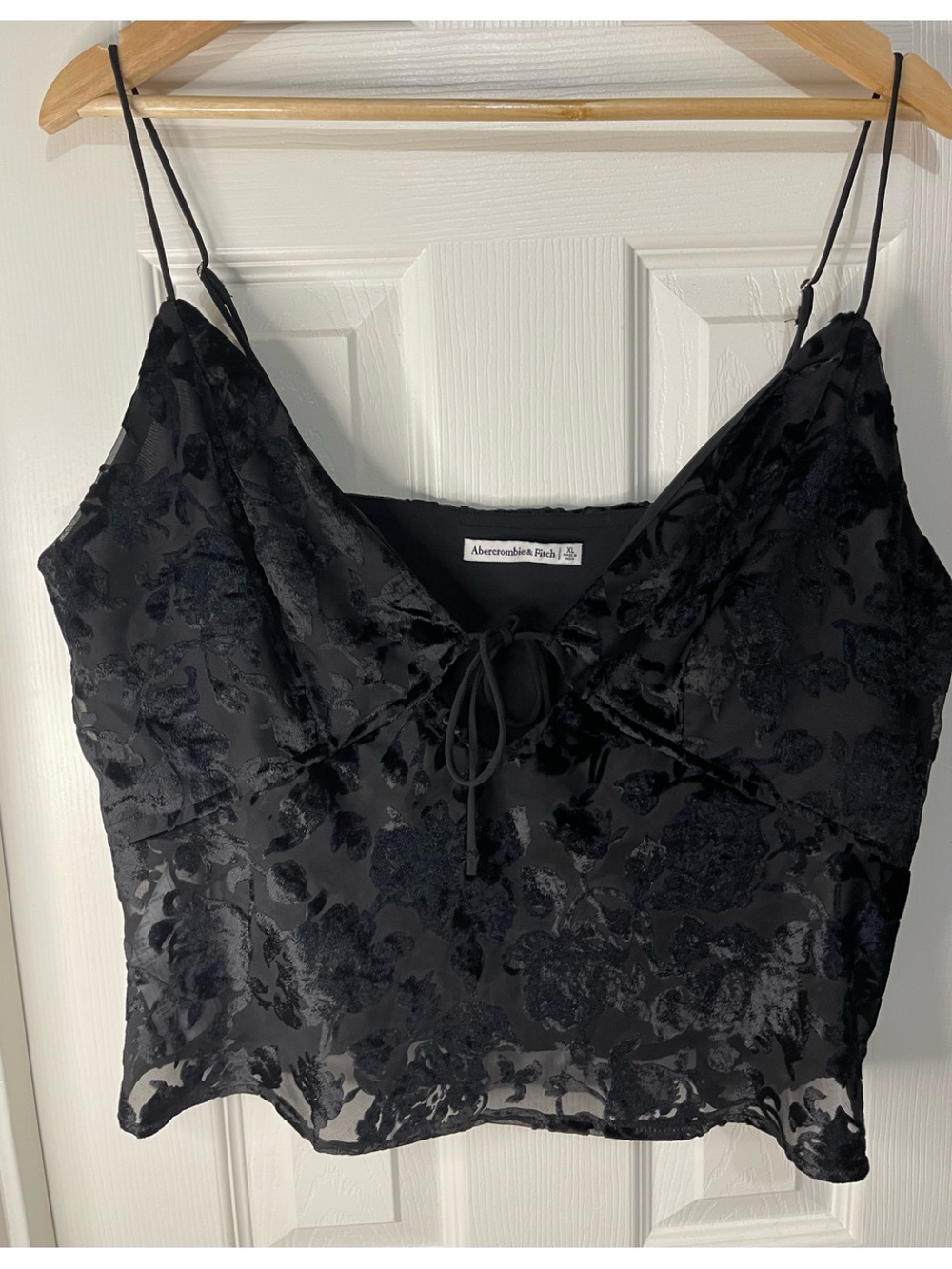 Abercrombie & Fitch Black Floral Sheer Lace Velvet Burnout Witchy Camisole XL